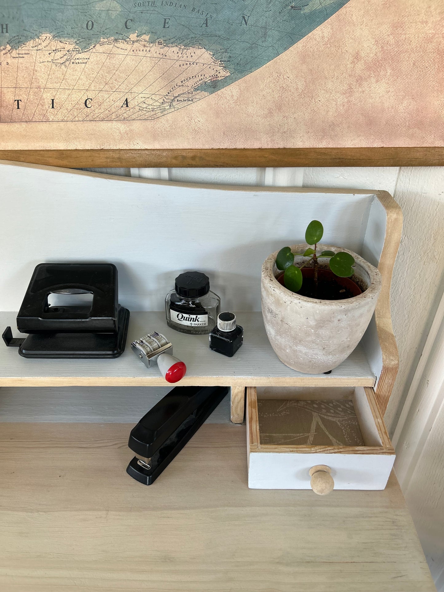 Kaptafel "White"