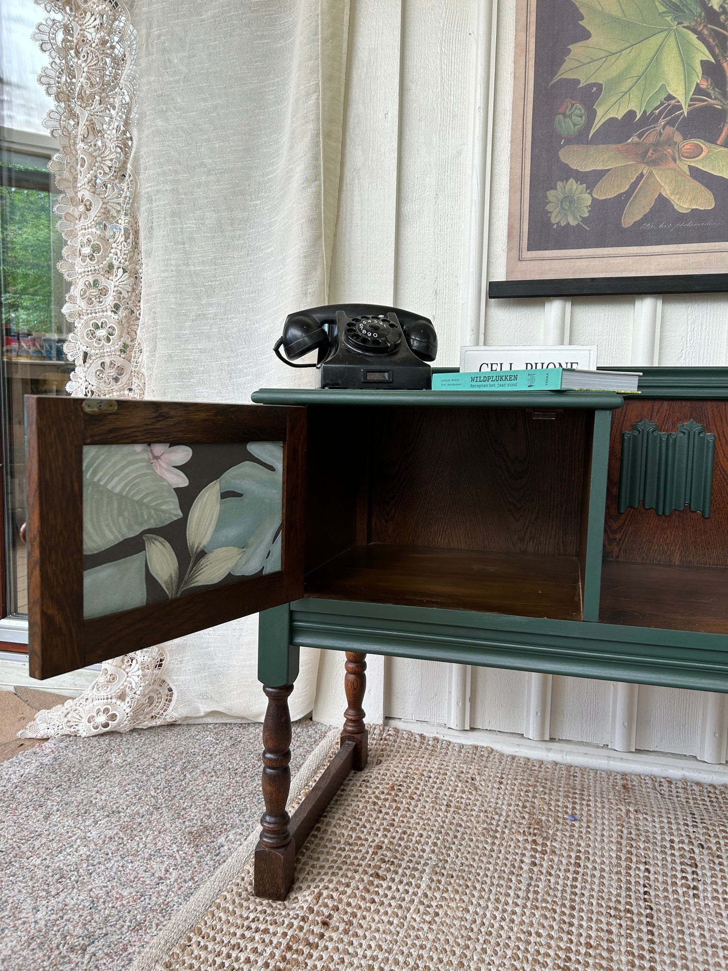 Telefoonbankje "Manor Green"