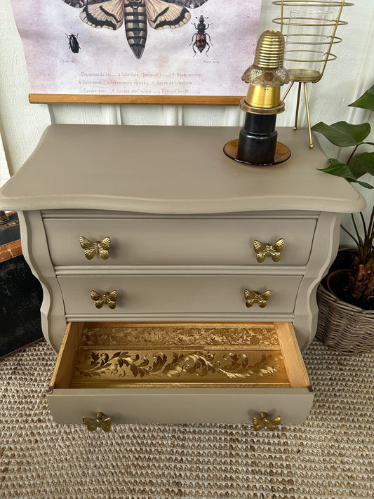 Buikkastje "Algonquin"