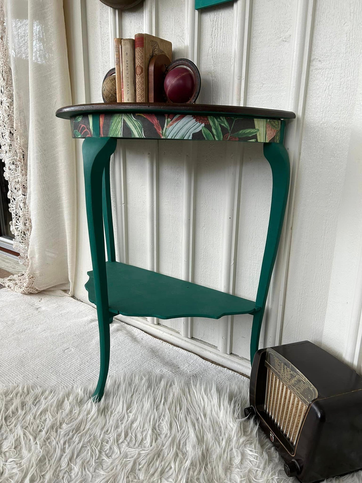 Sidetable "Oase"