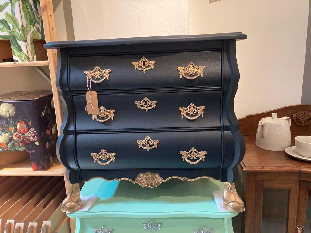 Buikkastje "Black & Gold"