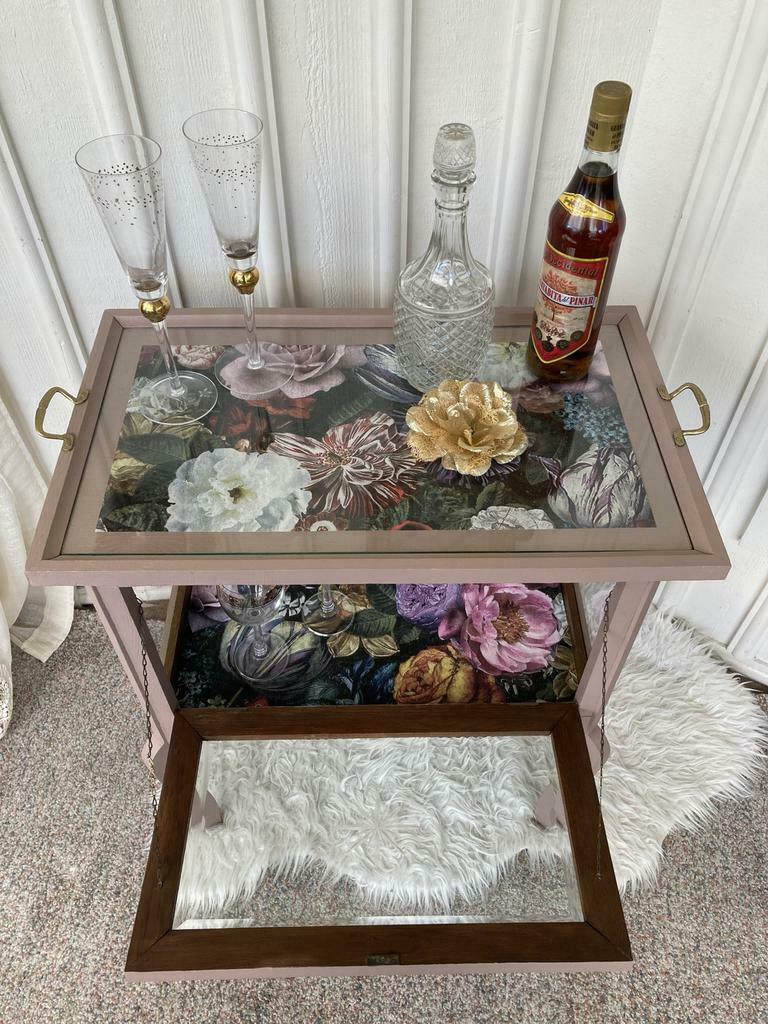 Theekastje "Damask"