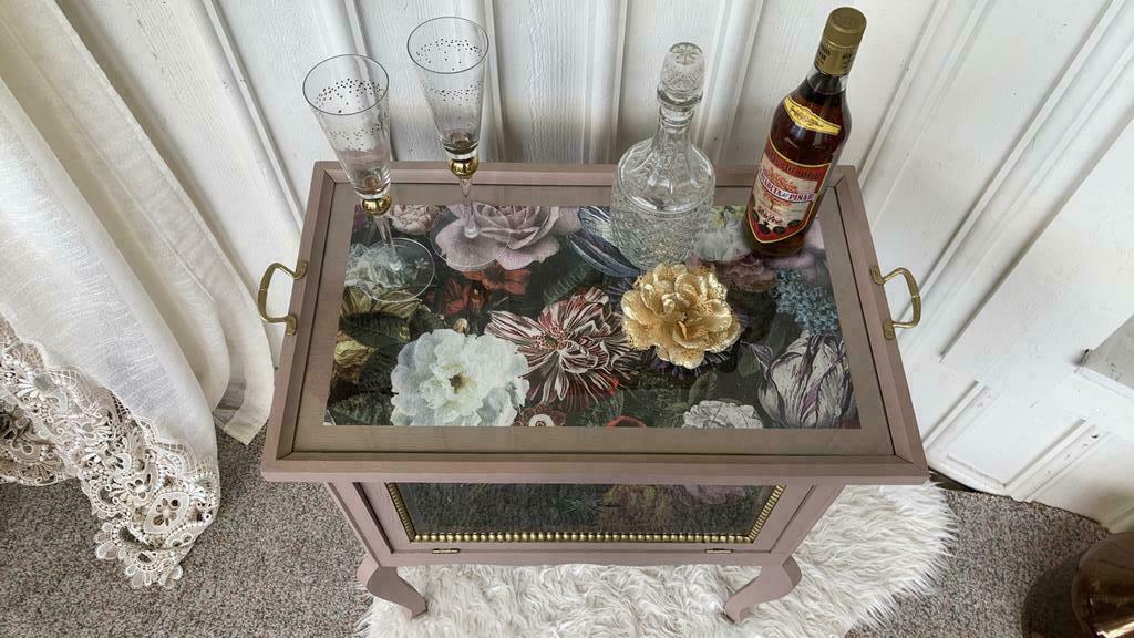 Theekastje "Damask"