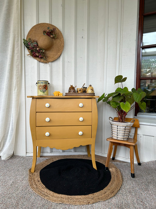 Ladekastje "Mosterd"