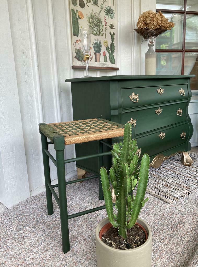 Bijzettafeltje/krukje "leger"